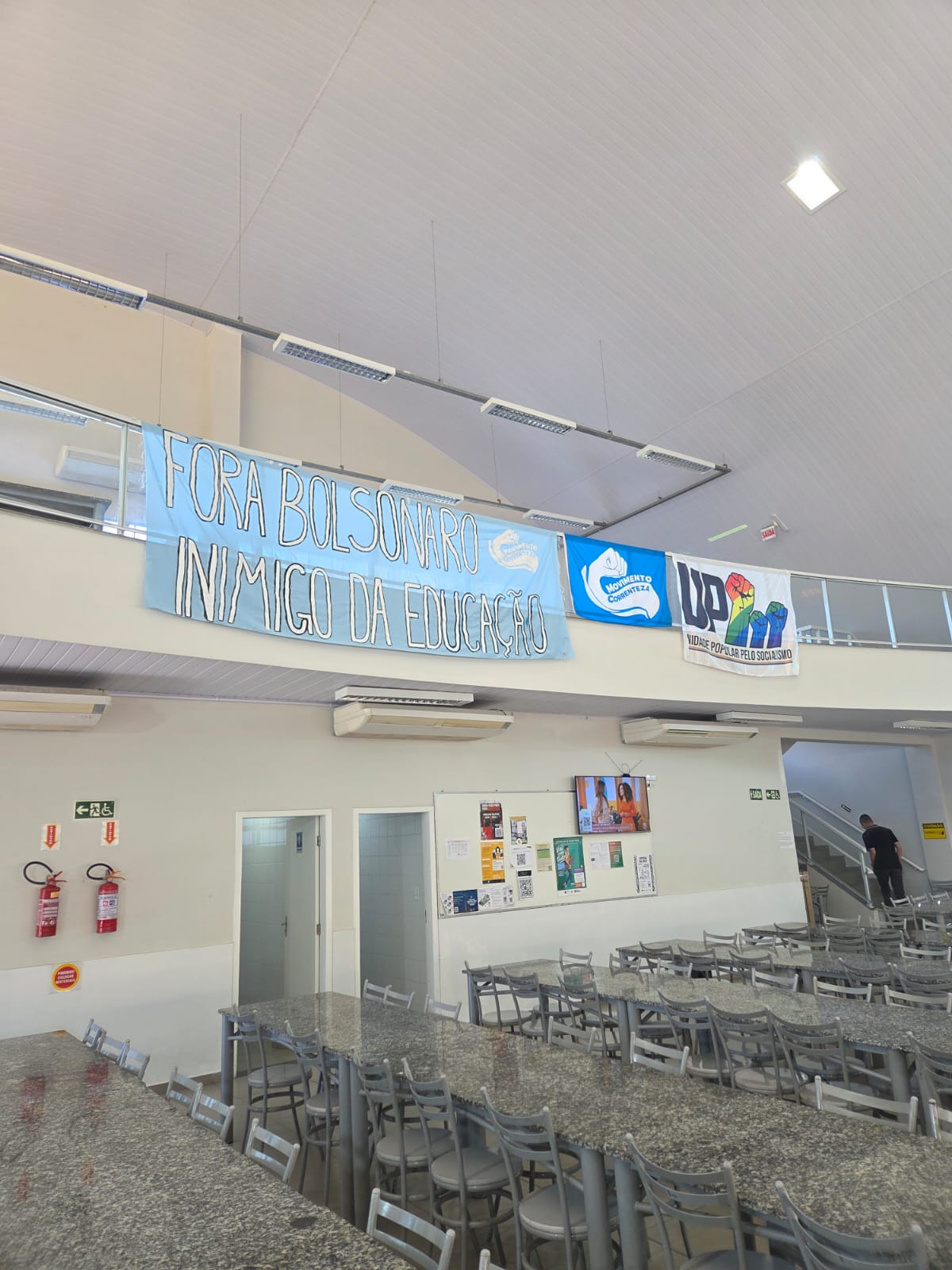 Bandeiras políticas no RU